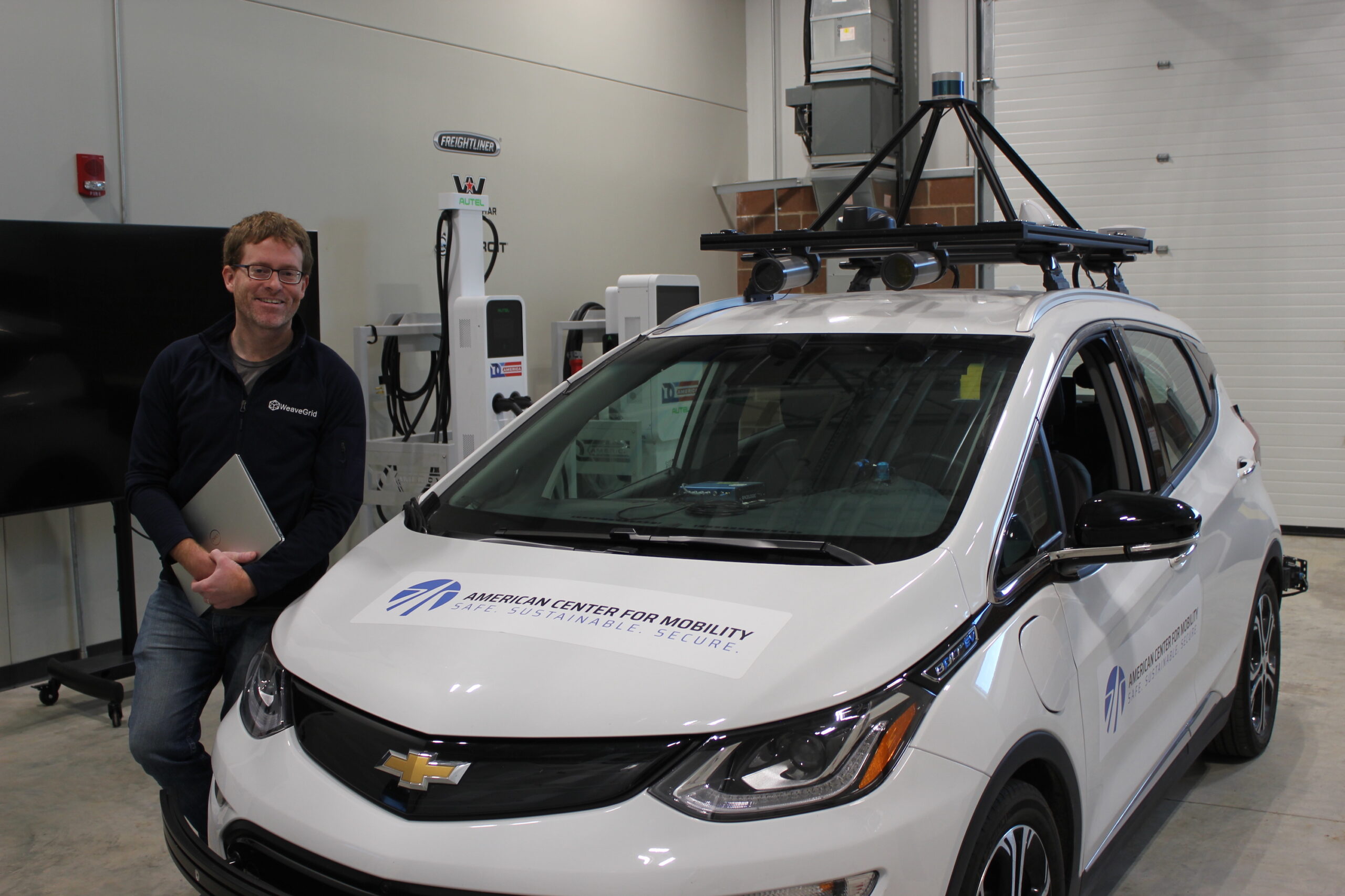 WeaveGrid Kicks Off Partnership with American Center for Mobility to Test EV-Grid Integration Software